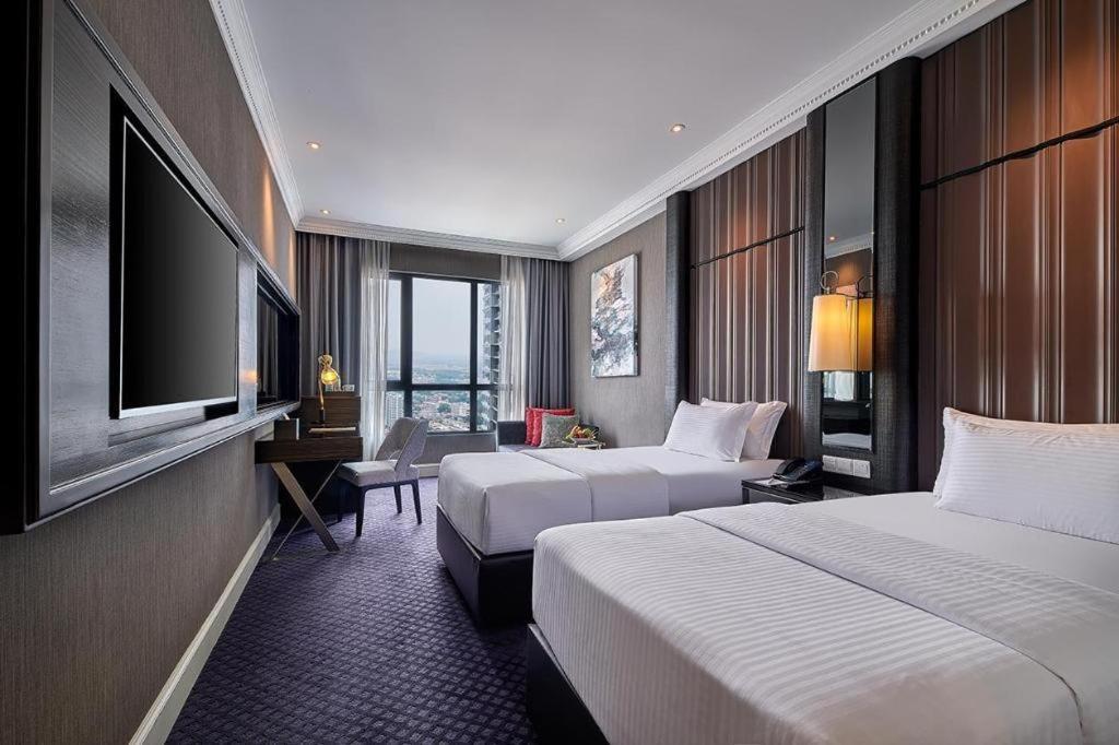 Hatten Place Melaka Екстериор снимка