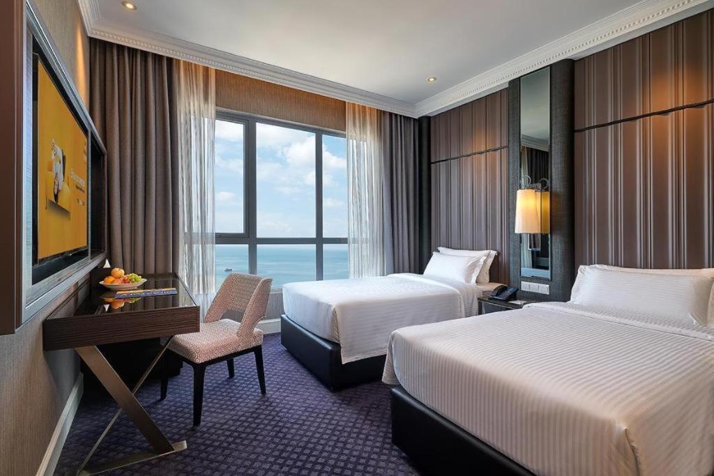 Hatten Place Melaka Екстериор снимка