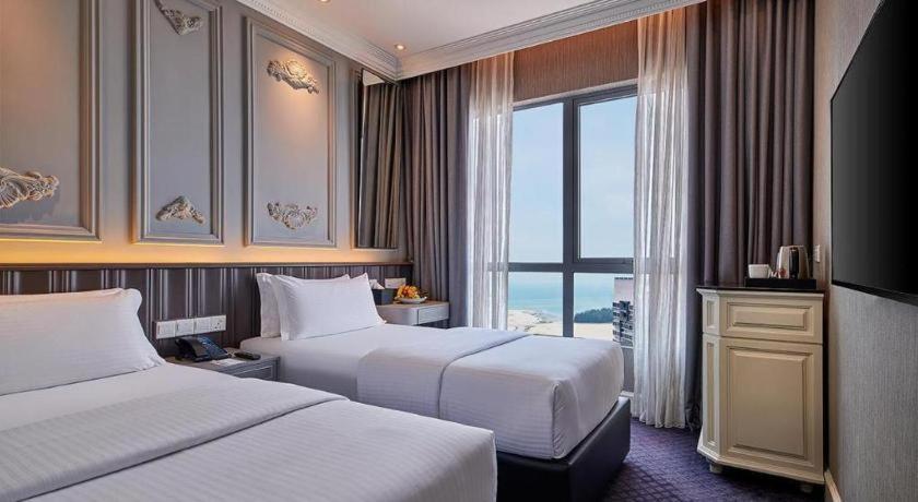 Hatten Place Melaka Екстериор снимка