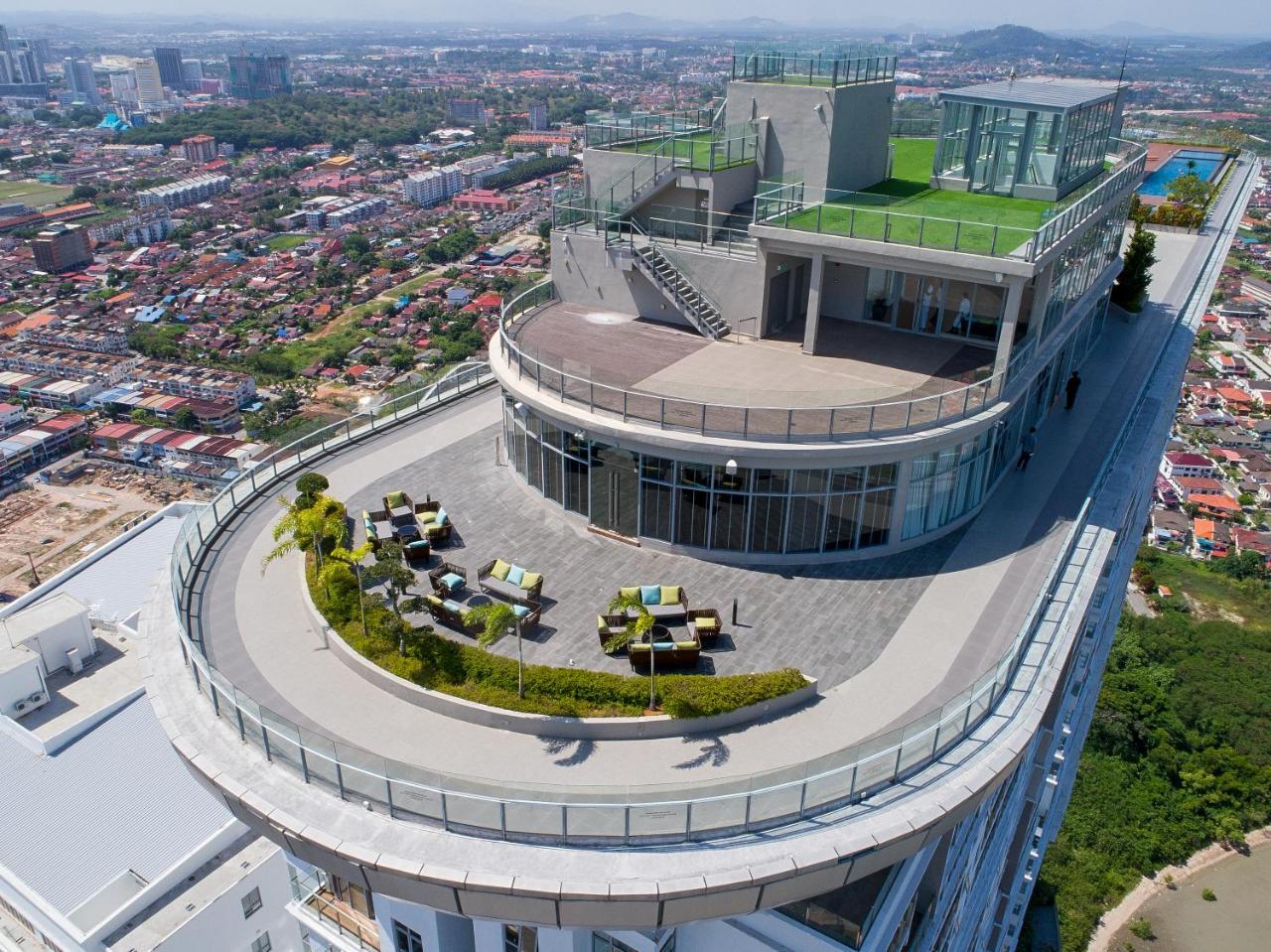 Hatten Place Melaka Екстериор снимка The Sky Garden